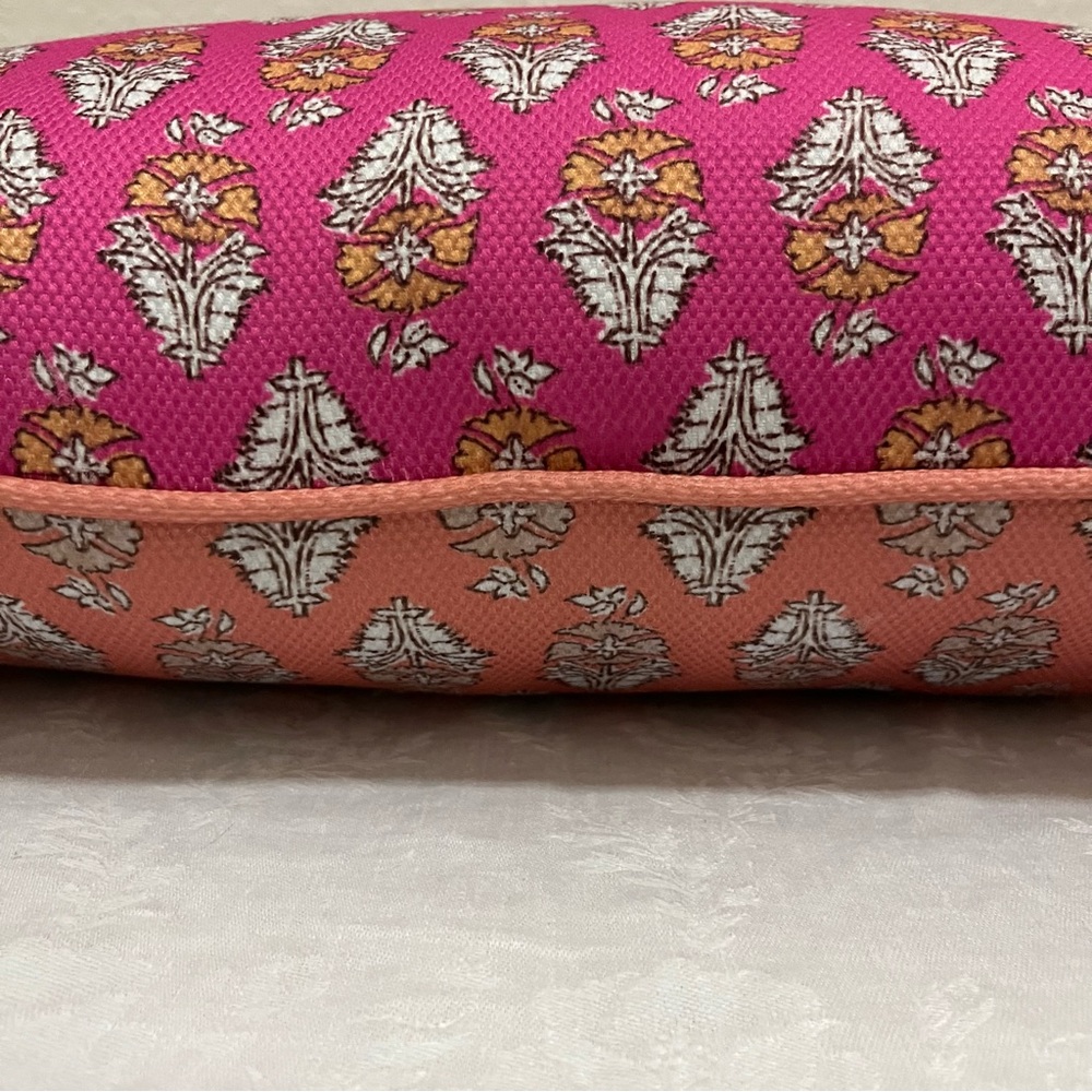 Anthropologie NWT “Sold Out” Isadora Pink & Coral Mix Print Floral Pillow - Picture 6 of 11